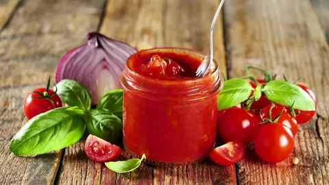 تصویر 1 از رب گوجه فرنگی قوطی در بسته بندی مقاوم و نشکن